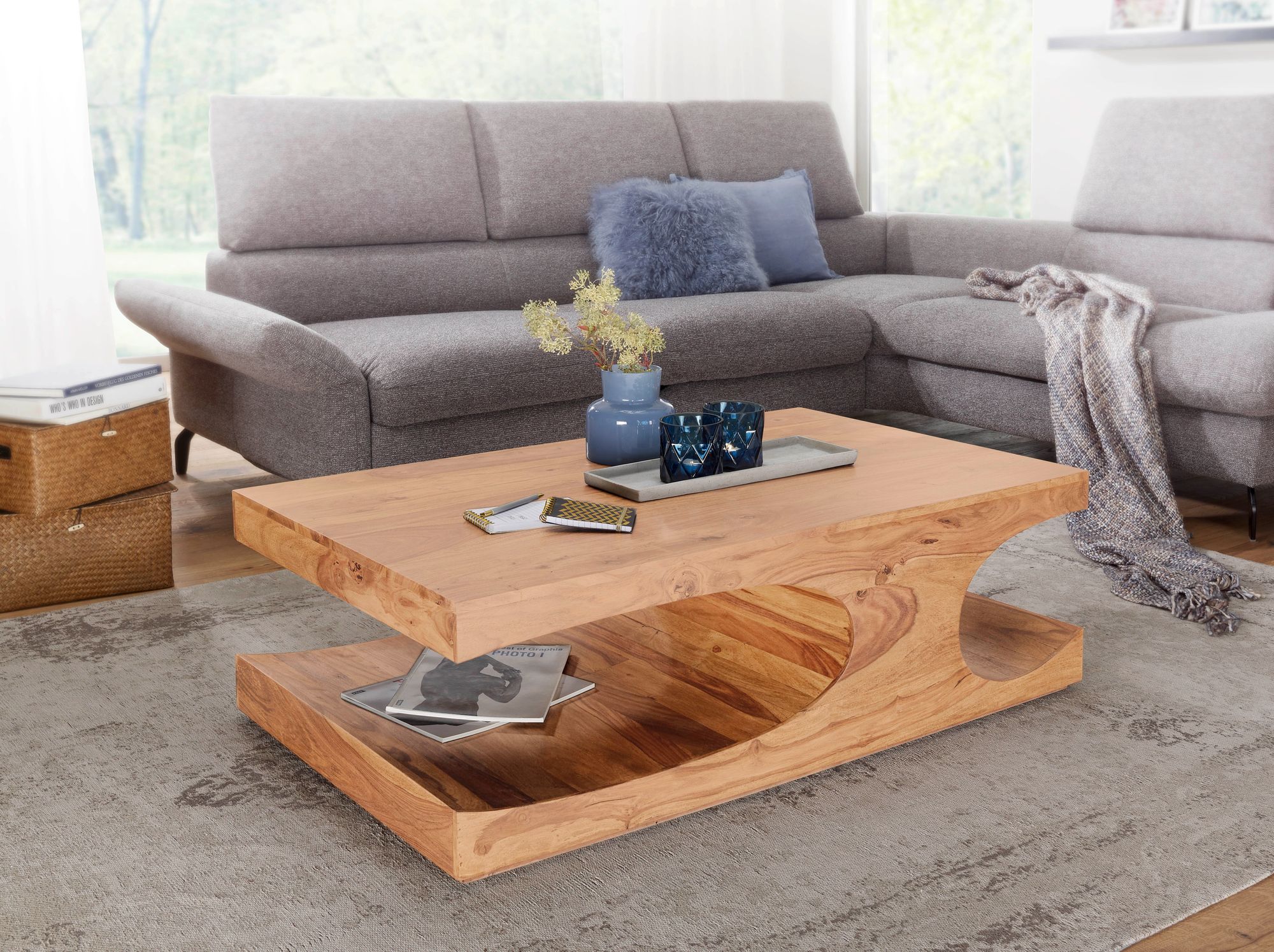 38524-WOHNLING-Couchtisch-BOHA-Massiv-Holz-Akazie_1.jpg