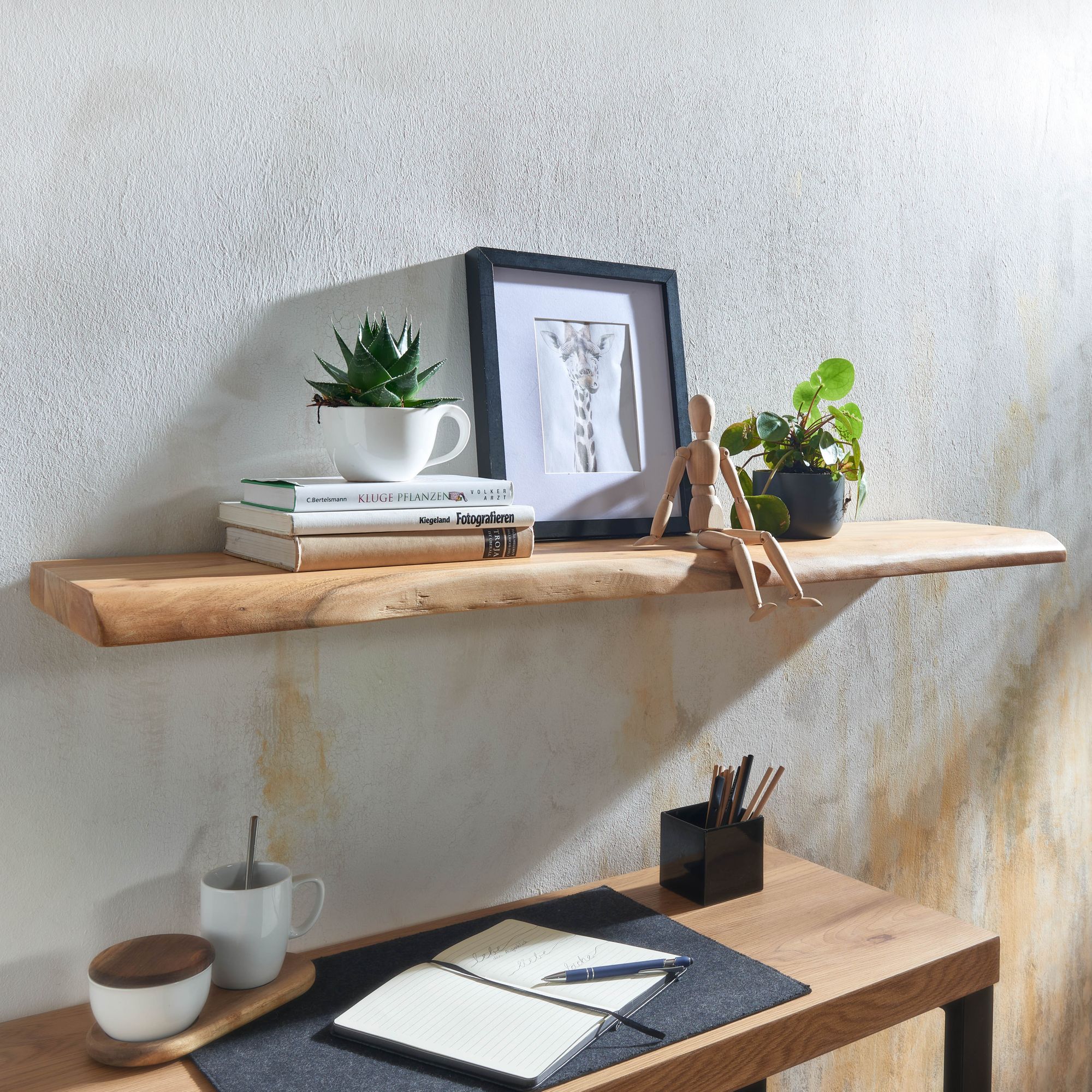 Design Wandboard mit Baumkante Akazie Massivholz 120 cm