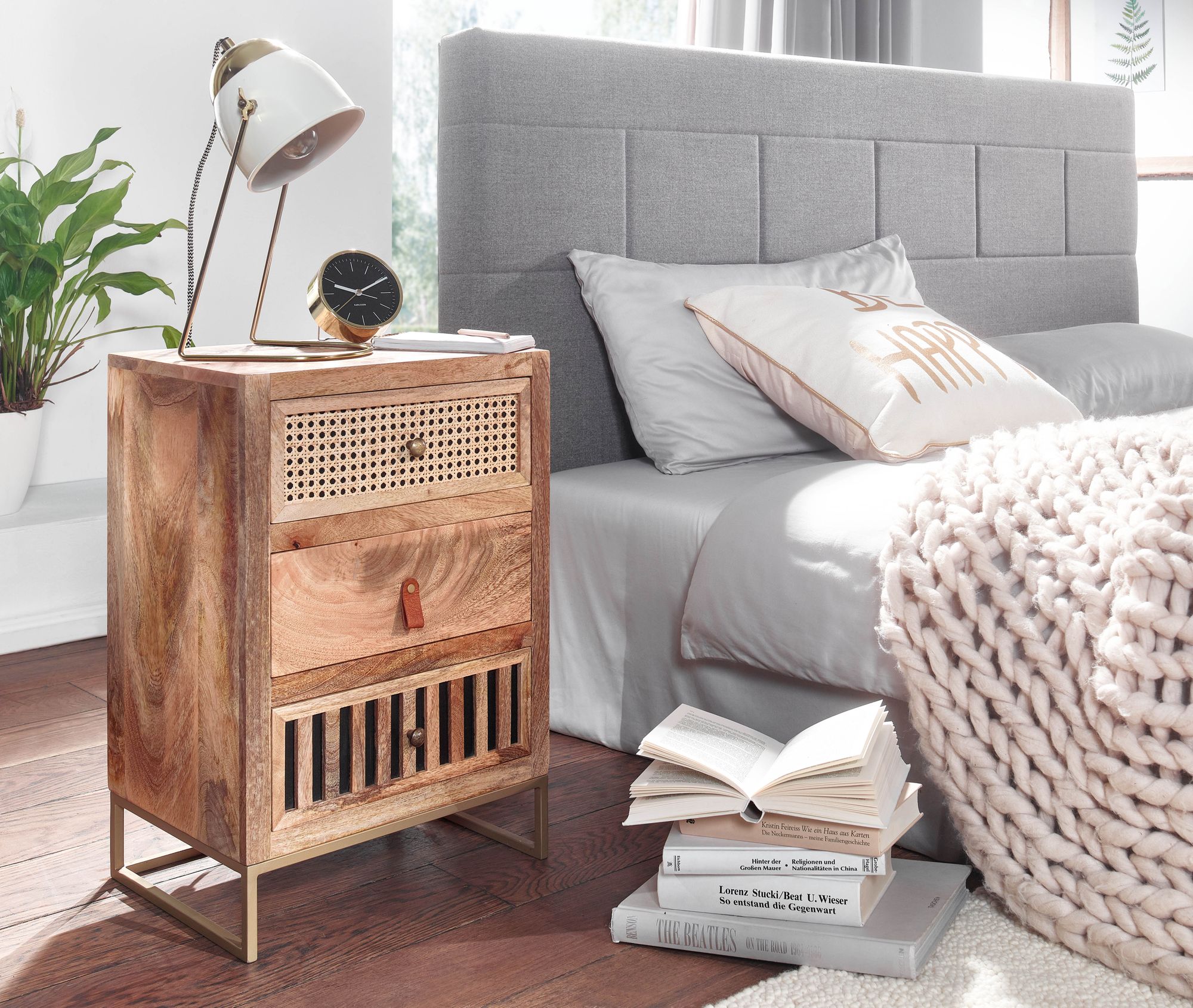 64425-Wohnling-Nachtkaestchen-Mango-Holz-40x30x60-cm-WL6-482-WL6-482_2.jpg