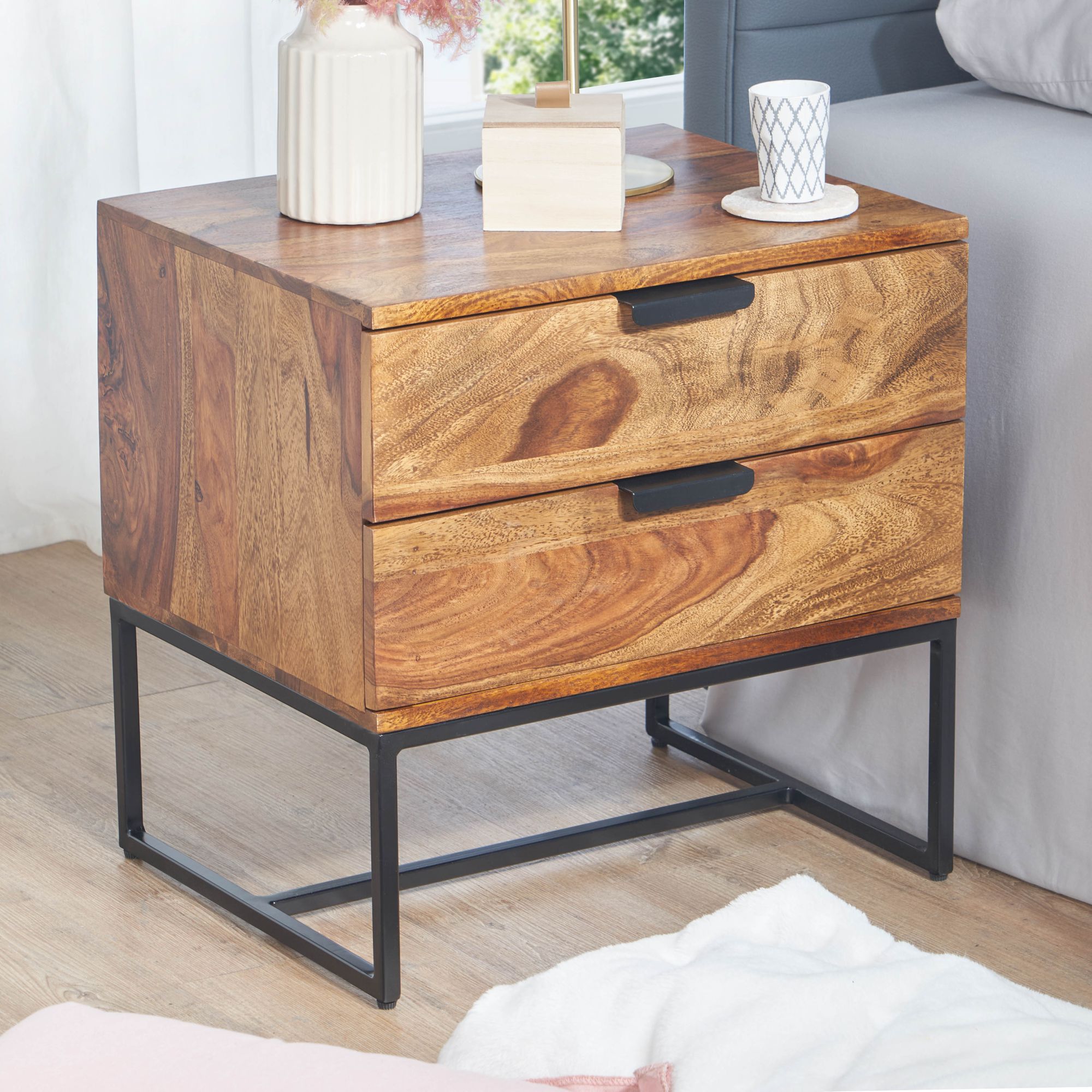 75562-Wohnling-Nachtkaestchen-50x40x50-cm-Sheesham-2-Schubladen-WL6-714-WL6-714.jpg