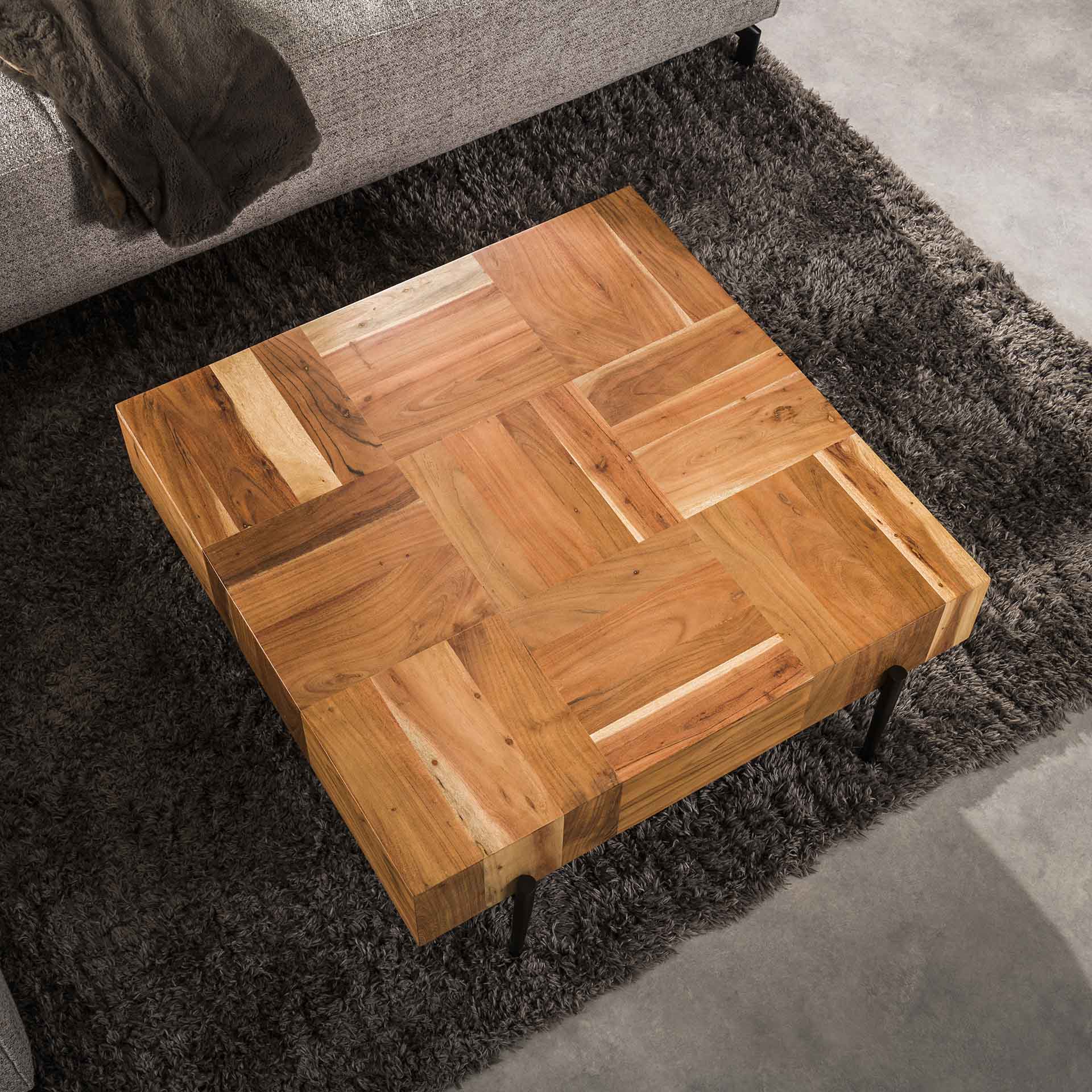 Design-Couchtisch Blocks aus Massivholz - 90x90 cm