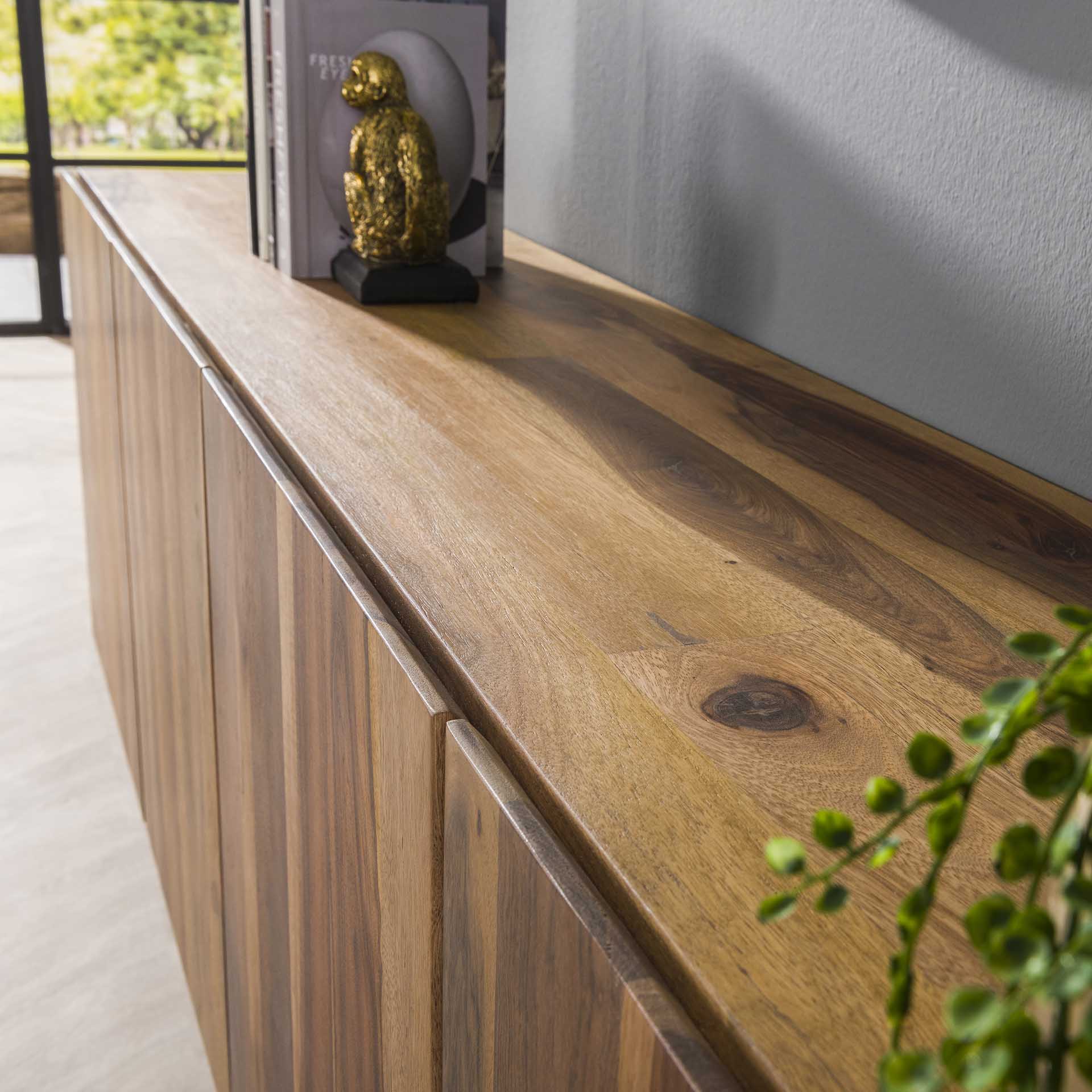 Sideboard Daytona 4 Türen Nussbaum