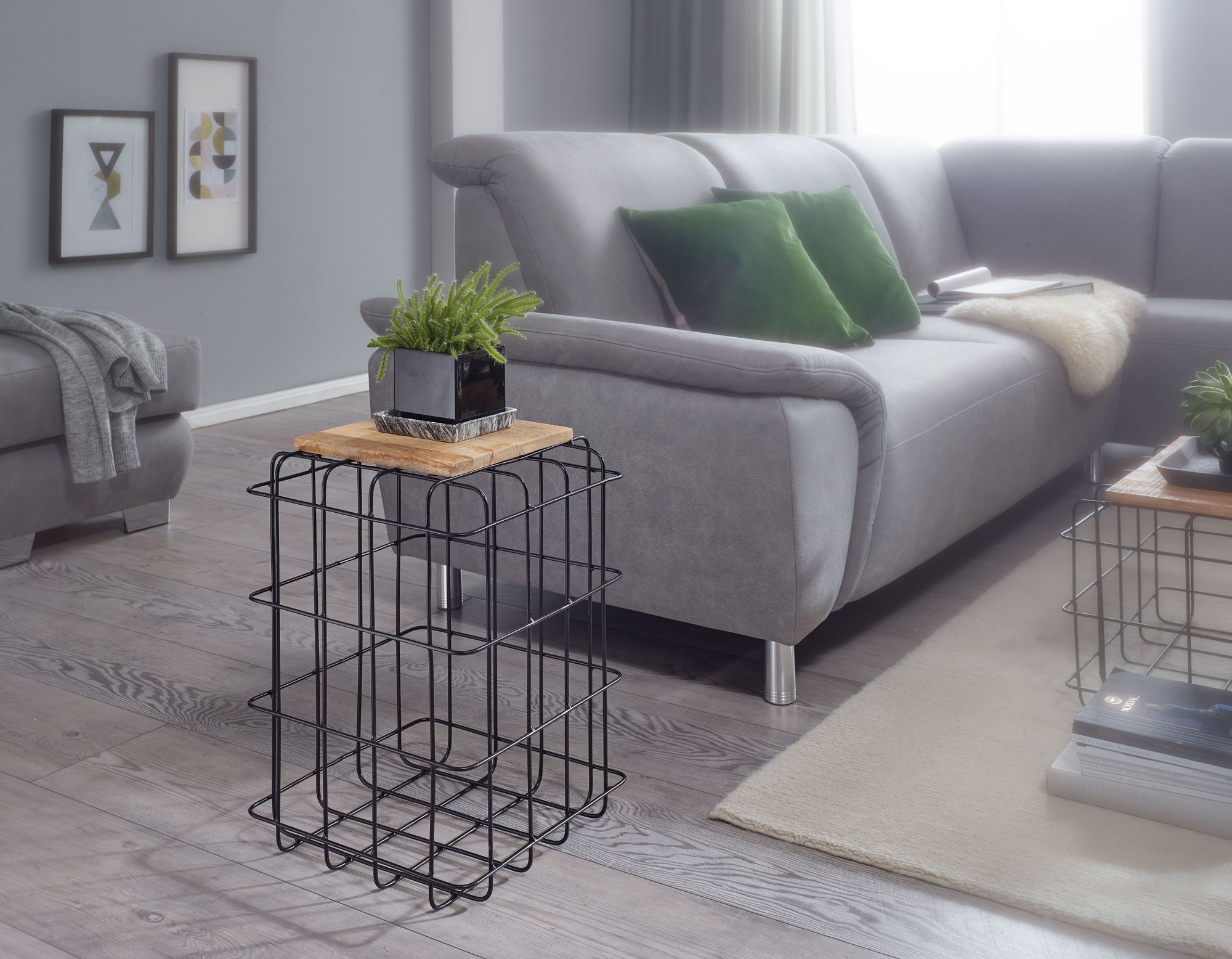 Beistelltisch 35x52x35 cm Mango Massivholz / Metall Dekotisch | Industrial Style