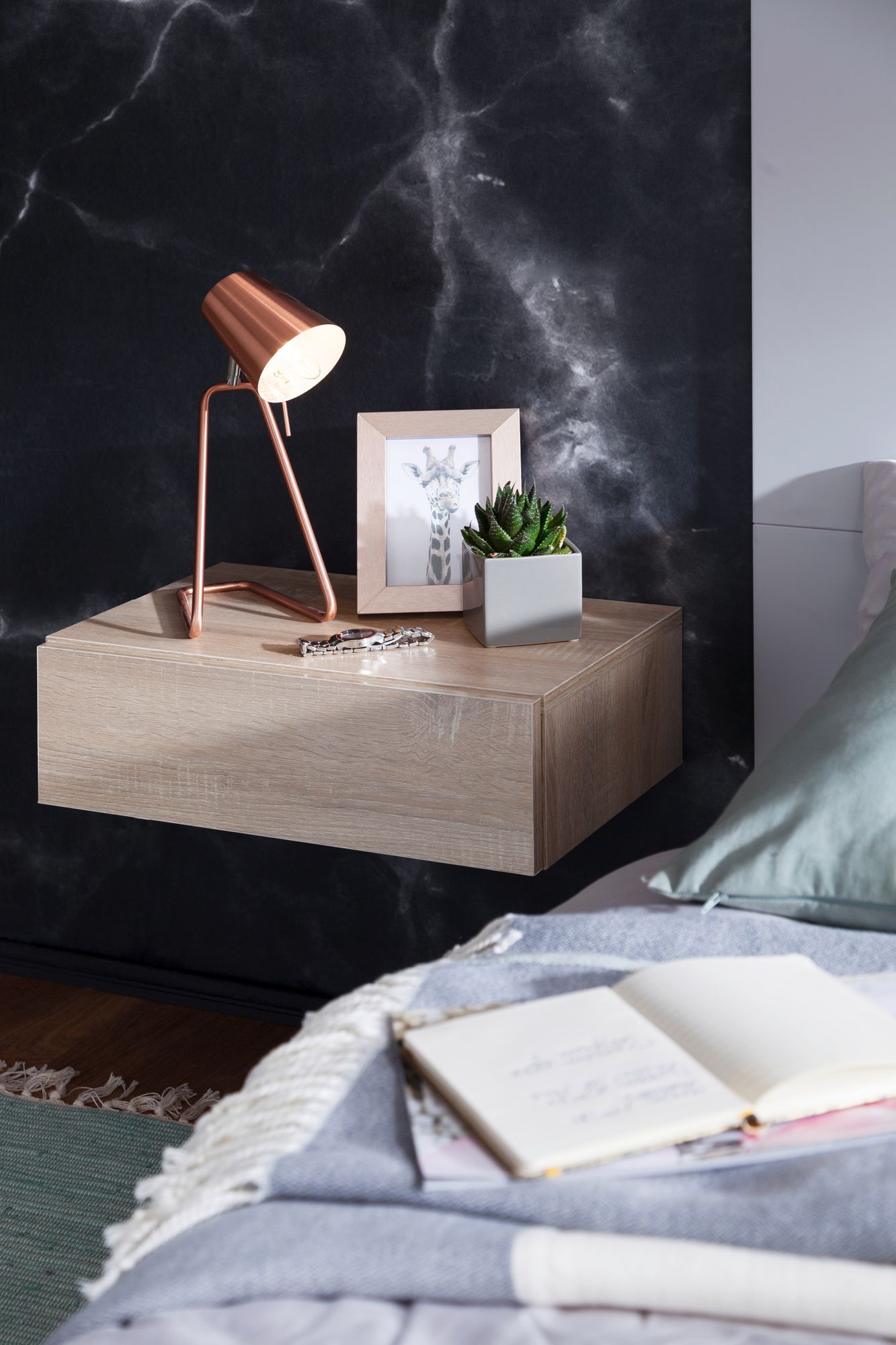 45974-WOHNLING-Nachtkonsole-fuer-Wandmontage-46x3_2.jpg