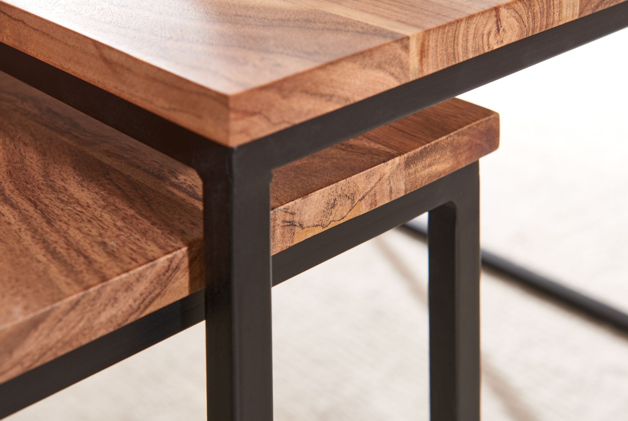 60559-Wohnling-Couchtisch-Akazie-2er-Set-60-x-60-x-46-cm---54-x-54-x40-cm-WL6-364-WL6-364_4.jpg